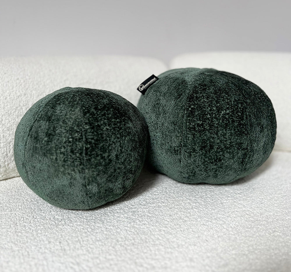 Set mit runden Kissen