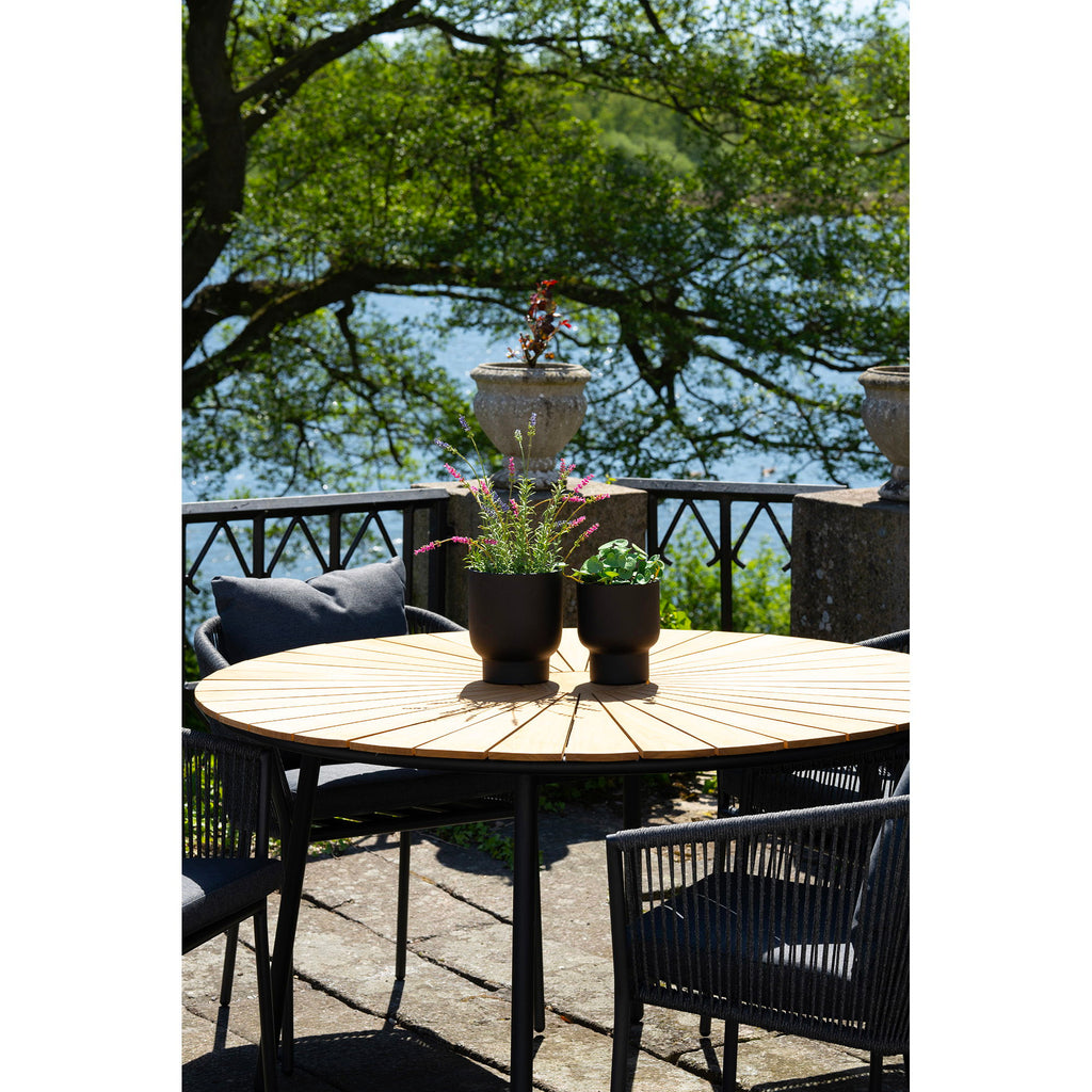 Cleveland Dining Table