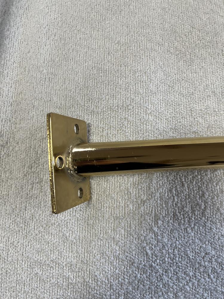 Larissa Sessel Goldgestell